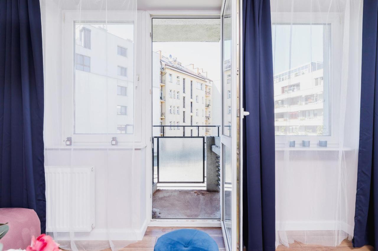 Apartament Przy Bulwarach Wislanych Kosciuszki By Noclegi Renters Krakow Exterior photo
